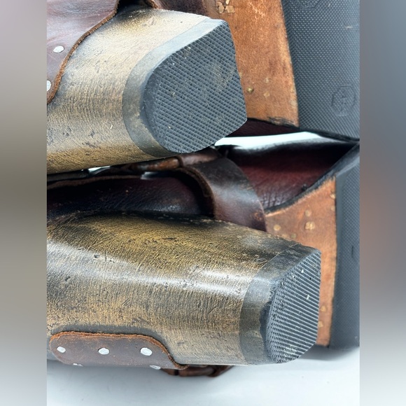 Freebird by Steven Elpso Rustic Burgundy Ankle Boots - Picture 7 of 13